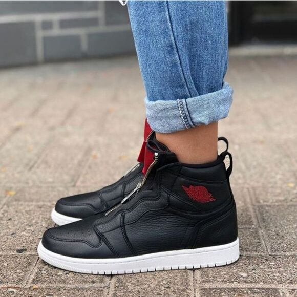 Nike Air Jordan 1 Women's Retro High Zip Premium Black & Red Sneaker Shoes Sz 9 - Picture 2 of 16